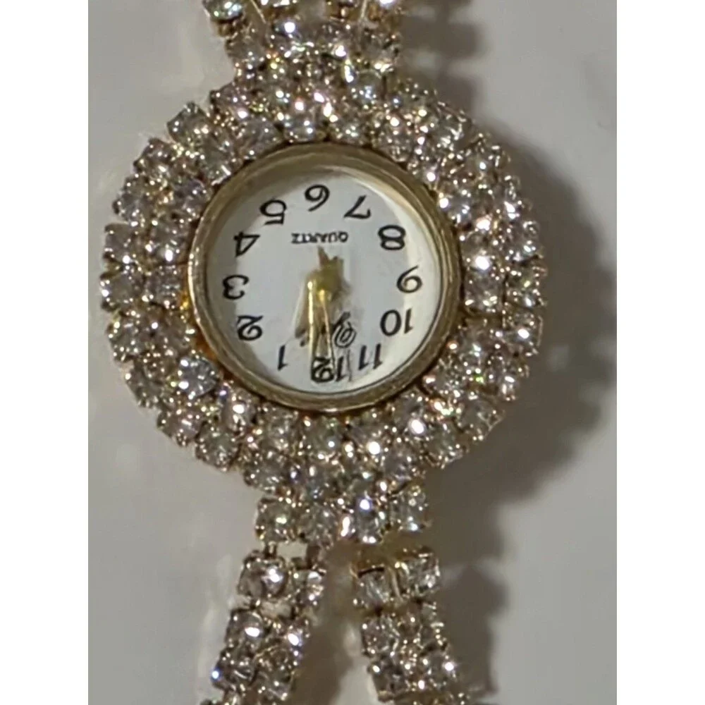 Clover Embellished Rhinestone Watch and Bracelet Set